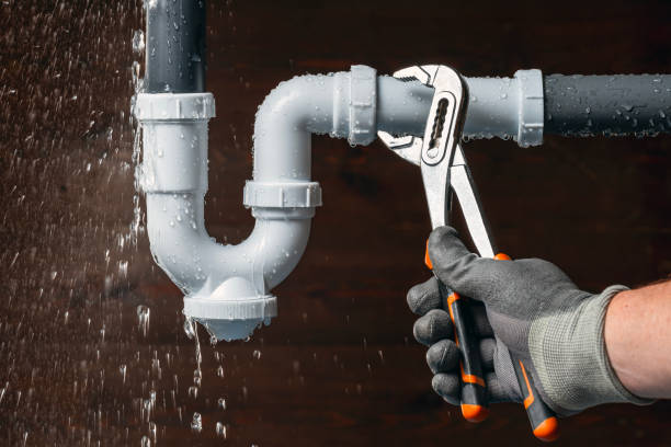 Professional Sewer Line Repair technician working in Palomar Mountain, CA